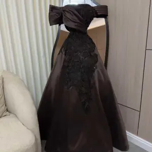 فستان هناي