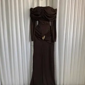 فستان مواهب