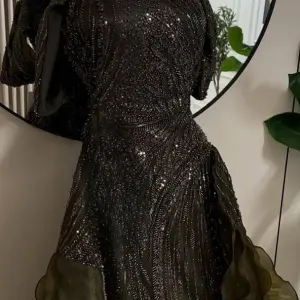 فستان رفيف